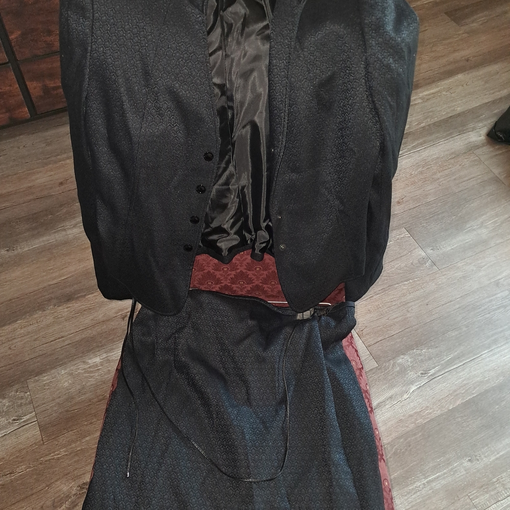 Elegant Black Suit Set